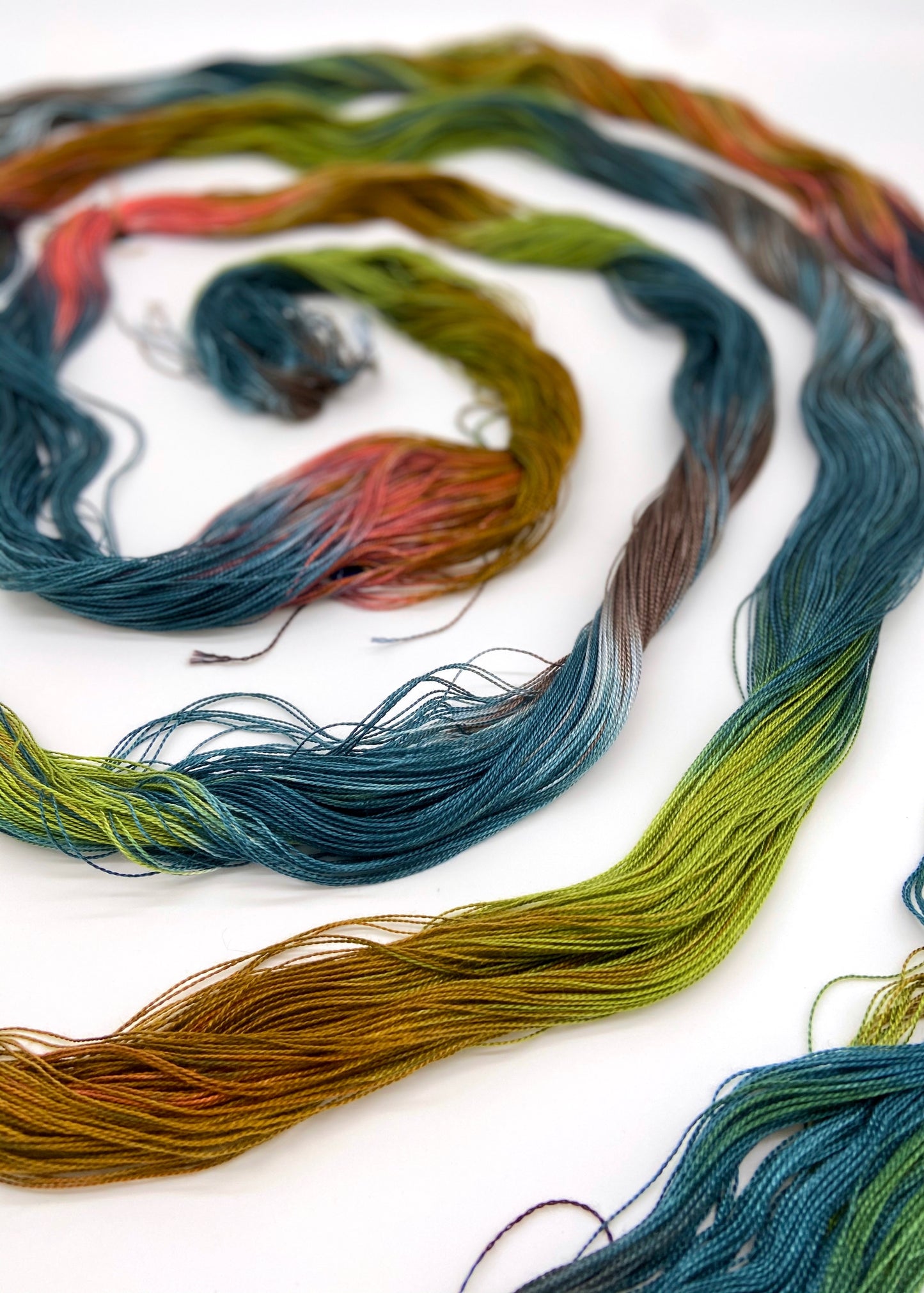 Hand painted Warp:Tencel 8/2 -KEA - Sydney Sogol, Hand dyed Yarn, hans-painted-warp-tencel-8-2-kea, Eco-friendly Yarn, Hand dyed warp, handpainted warp, tencel Warp, tencel yarn, warp, Weavin