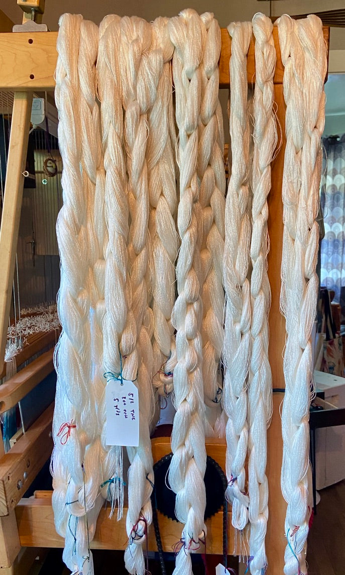 Pre- Wound Un-Dyed Warps for Dye-licious Class
