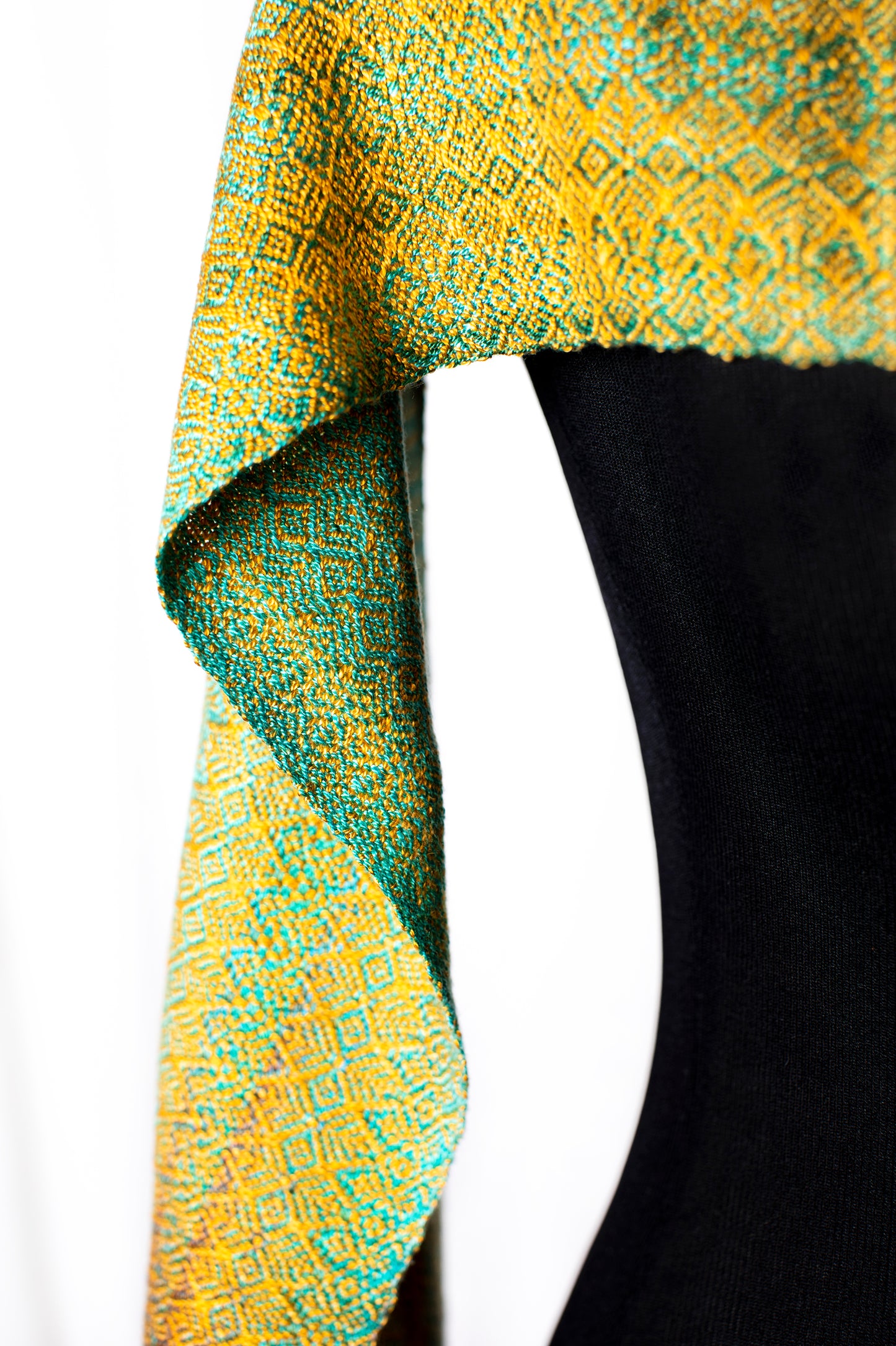 Tui Classic Scarf- Oriole